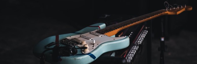 simon-weisser-phS37wg8cQg-unsplash