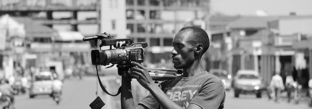 journalist-2314796_1920-1