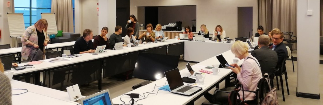 Day 2 – Boardroom1