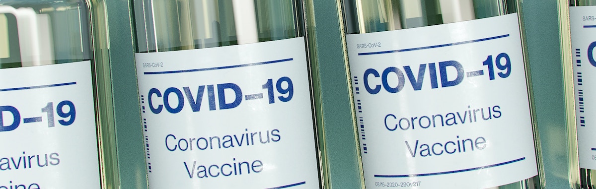 daniel-schludi-mAGZNECMcUg-unsplash