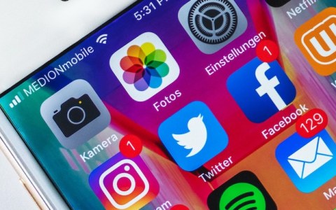 sara-kurfess-6lcT2kRPvnI-unsplash