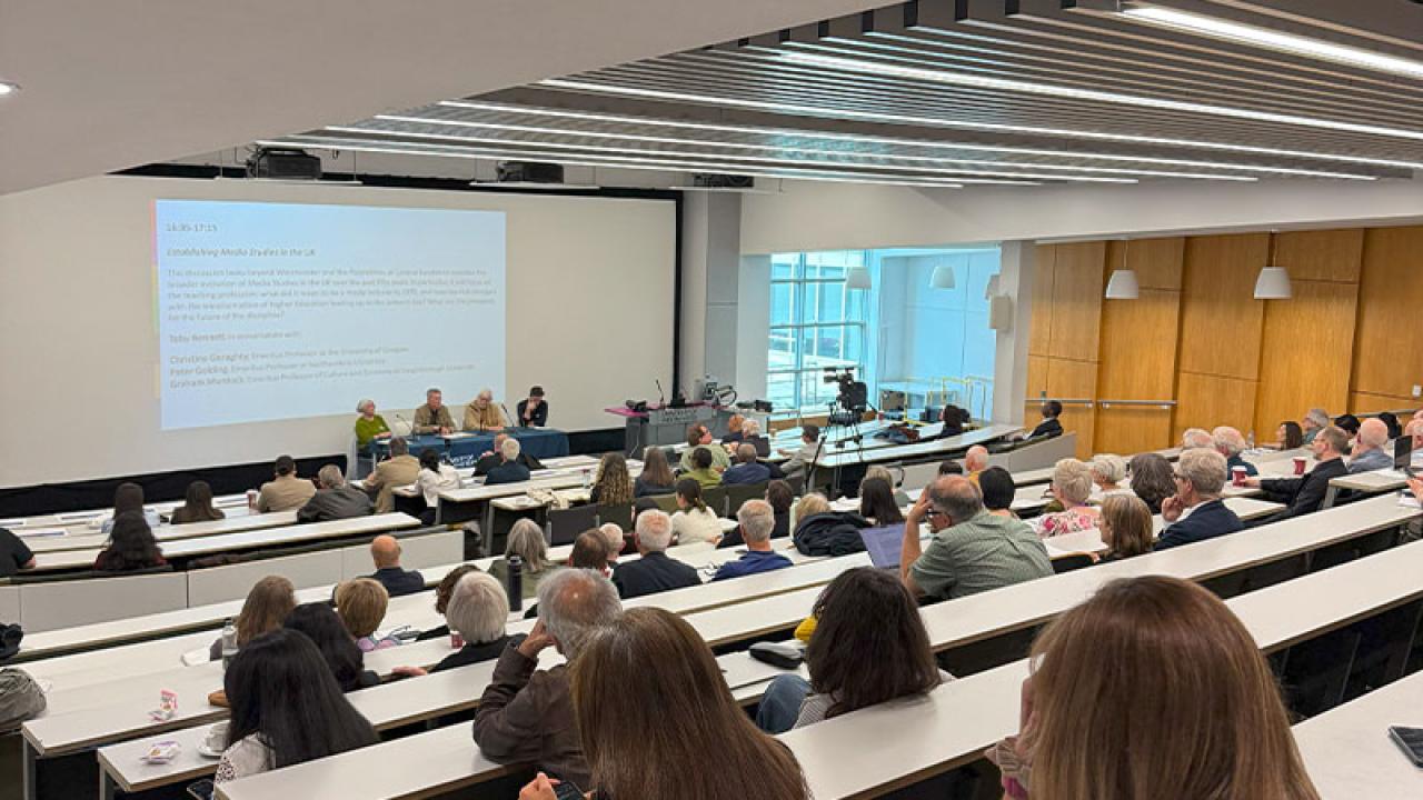 at-50th-Anniversary-of-Media-degrees-celebration